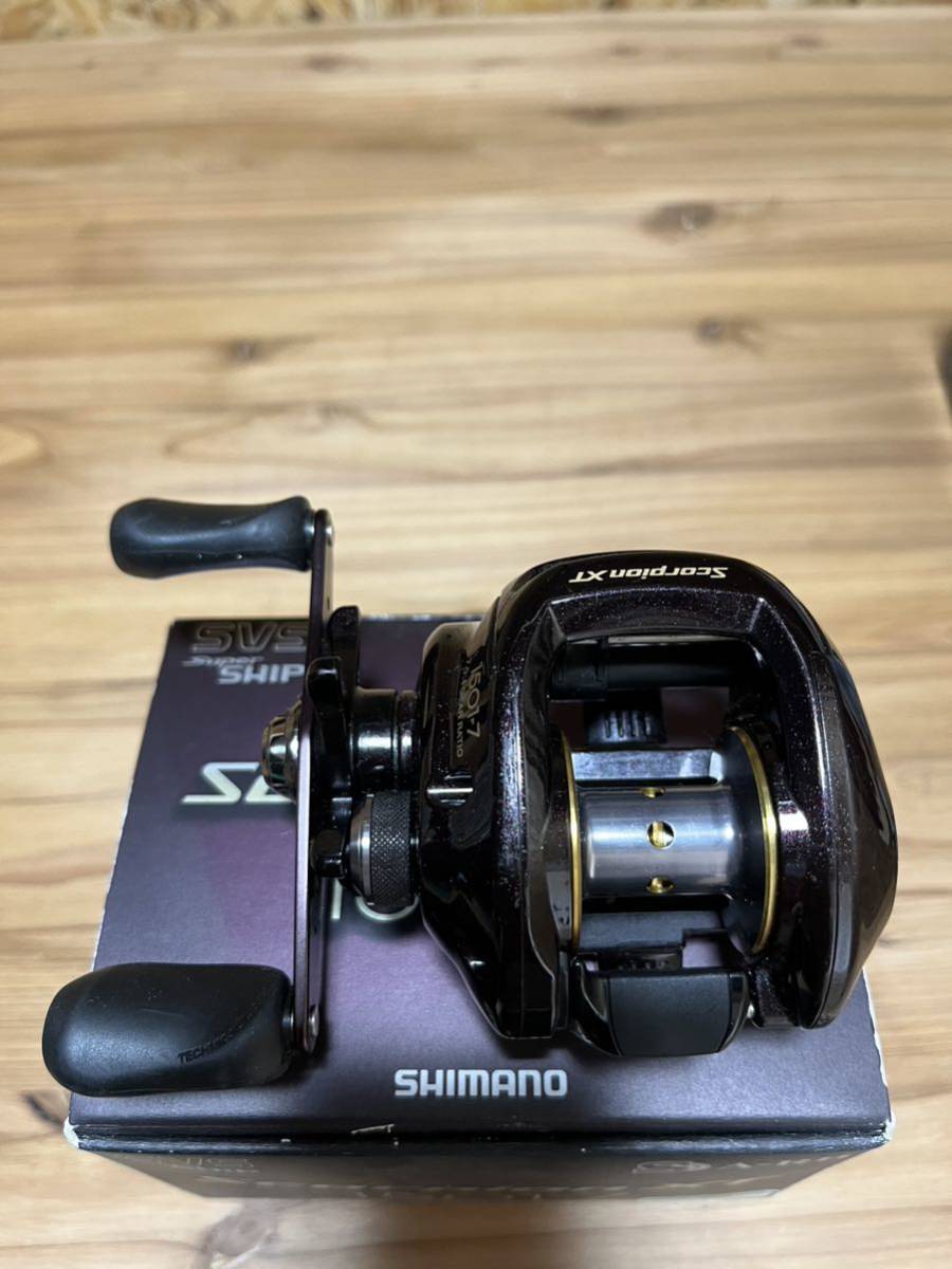 SHIMANO（シマノ）スコーピオンXT 1501-7（左） / Scorpion XT