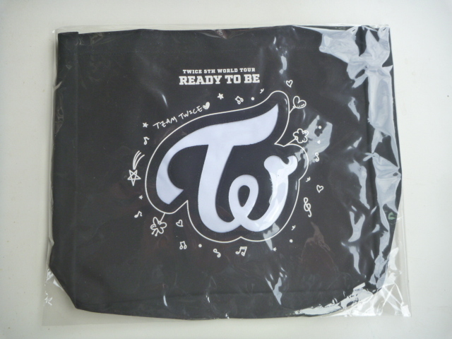 TWICE トートバッグ READY TO BE 新品未開封 味の素スタジアム