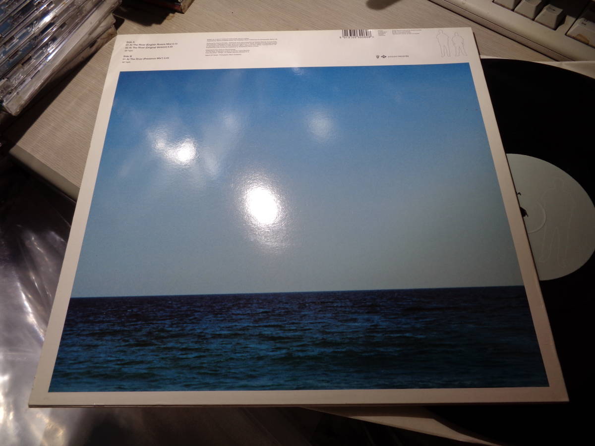 未使用に近い】グルーヴ・アルマダ,GROOVE ARMADA/AT THE RIVER(EU