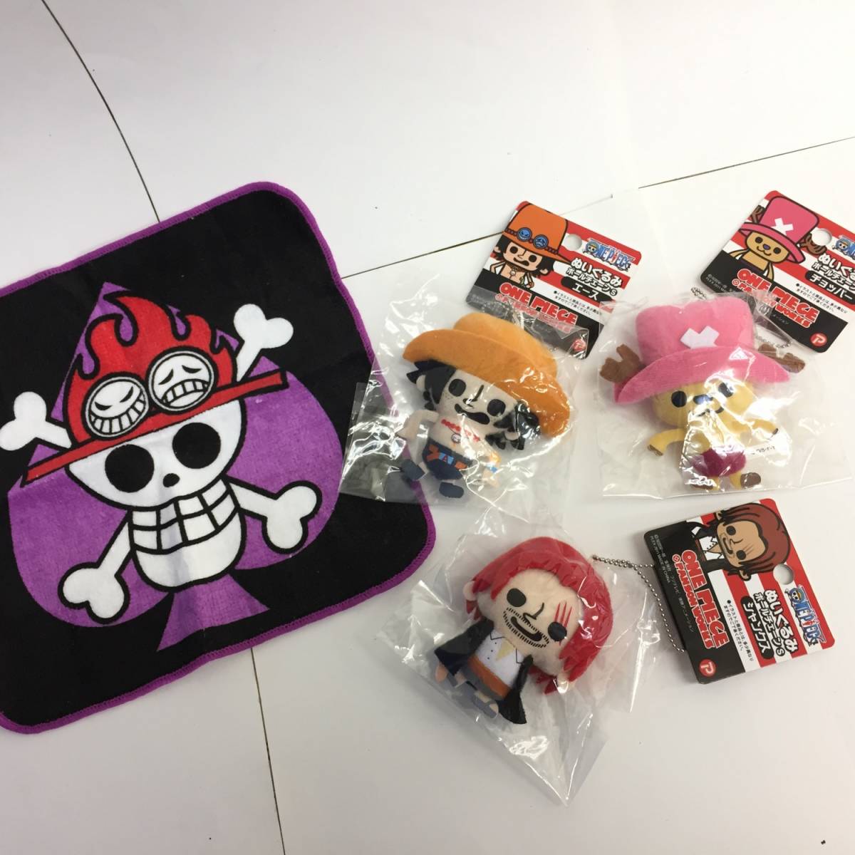 ☆即決 ワンピース パンソンワークス ボールチェーン S ルフィ