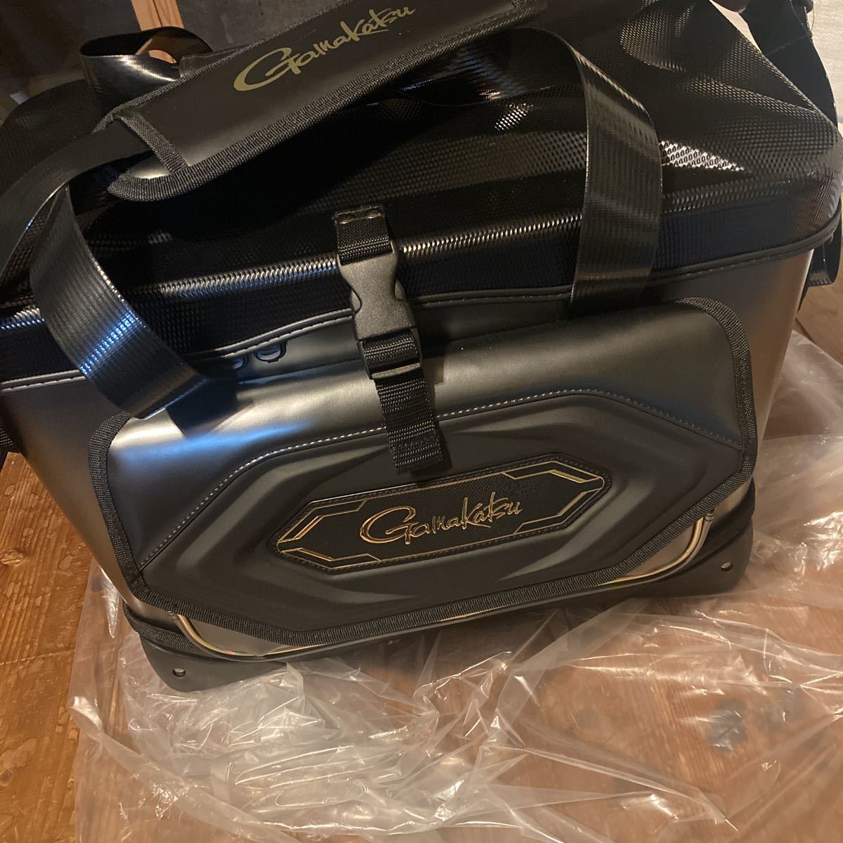 未使用】がまかつ がま磯 クールバッグ ブラック GB-388 32L 36センチ  