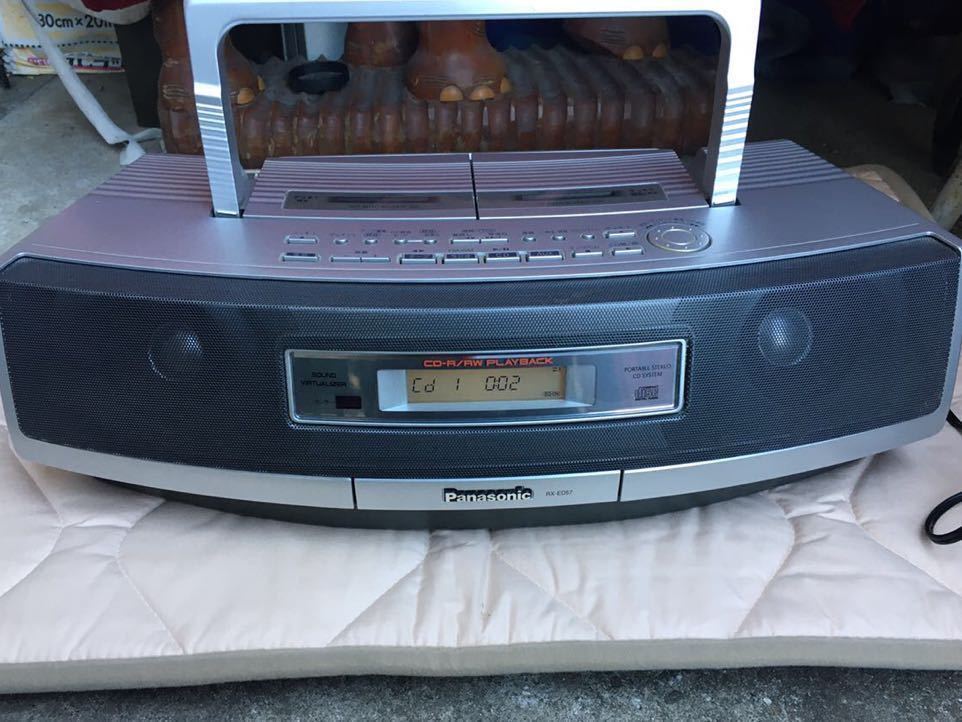 未使用 パナソニック ポータブルステレオCD システム RX-ED57-S やや傷