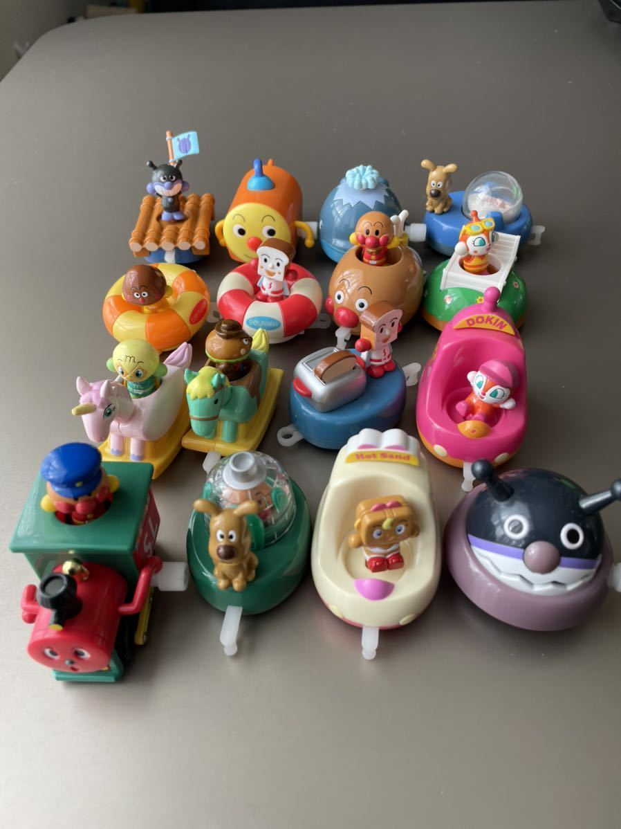 激レア！アンパンマンのガチャガチャ2台 非売品フィギュア付き 入手