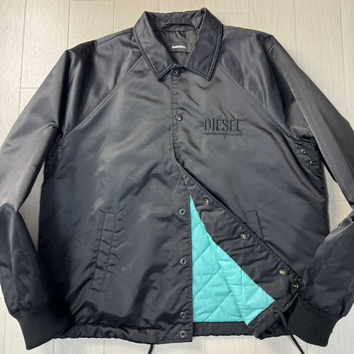 未使用・美品 コーチ スタジャン メンズ （未使用に近い】美品/XL-2XL 