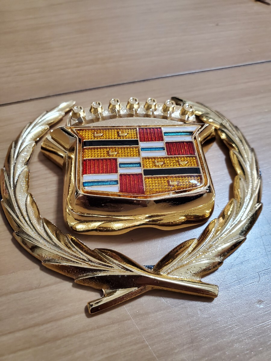 キャデラック 80〜92 トランクロック ゴールド エンブレム ブロアム