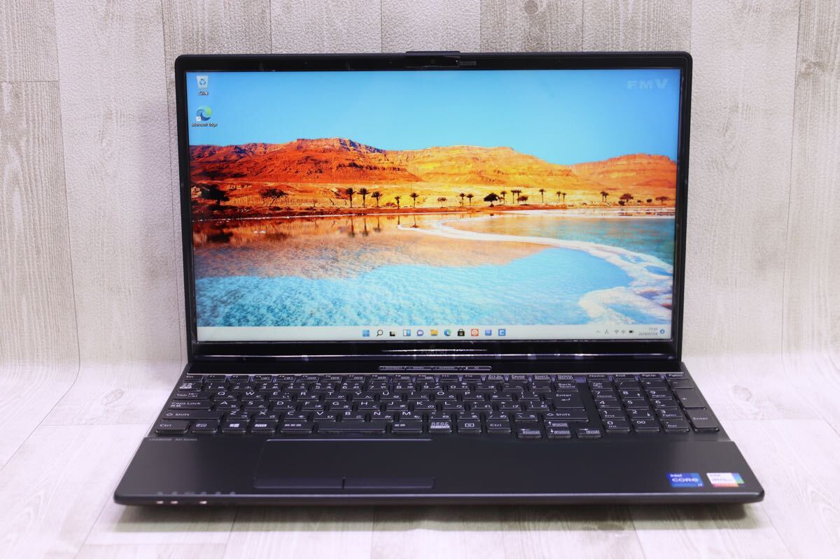 ESPRIMO D588/VX i3-8100 SSD256GB+HDD1TB