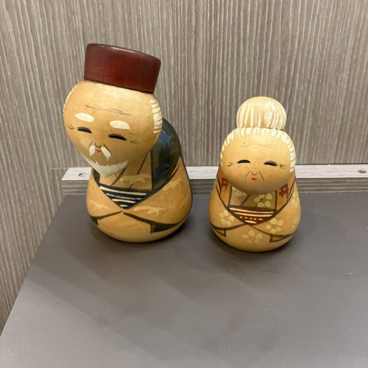 日本工芸品　宮下はじめ　千恵子　こけし　内閣総理大臣受賞作家作品　紅葉 日本工芸品 宮下はじめ 千恵子 こけし 内閣総理大臣受賞作家作品 紅葉