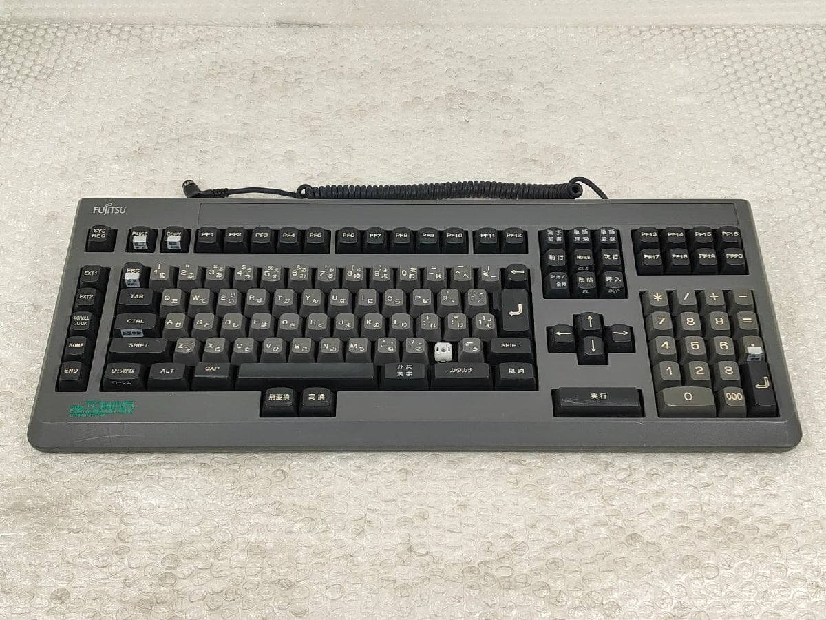 FM TOWNS 純正JISキーボード[FMT-KB101A] ダウンズ