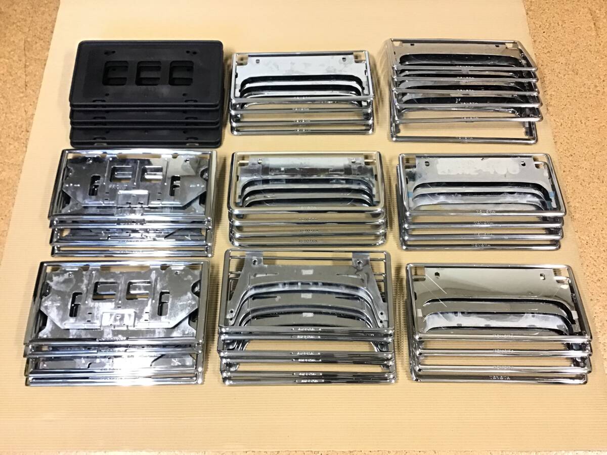 大珍品！ロシア軍車両のナンバープレート（前・後）ペアセット