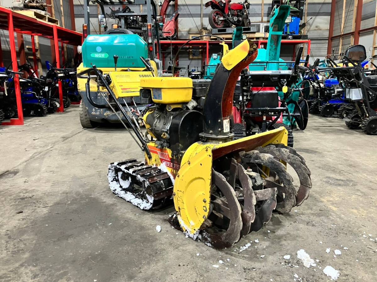 動作確認済み☆スズキ除雪機SS865☆オイル交換します。 動作確認済み☆スズキ除雪機SS865☆オイル交換します。