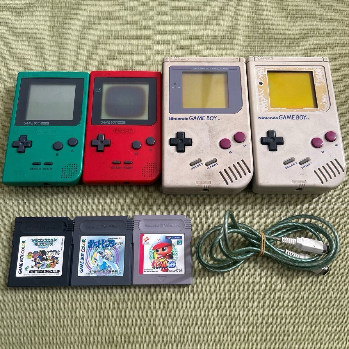 K ゲームボーイ 初代 レッド 向かい合っ