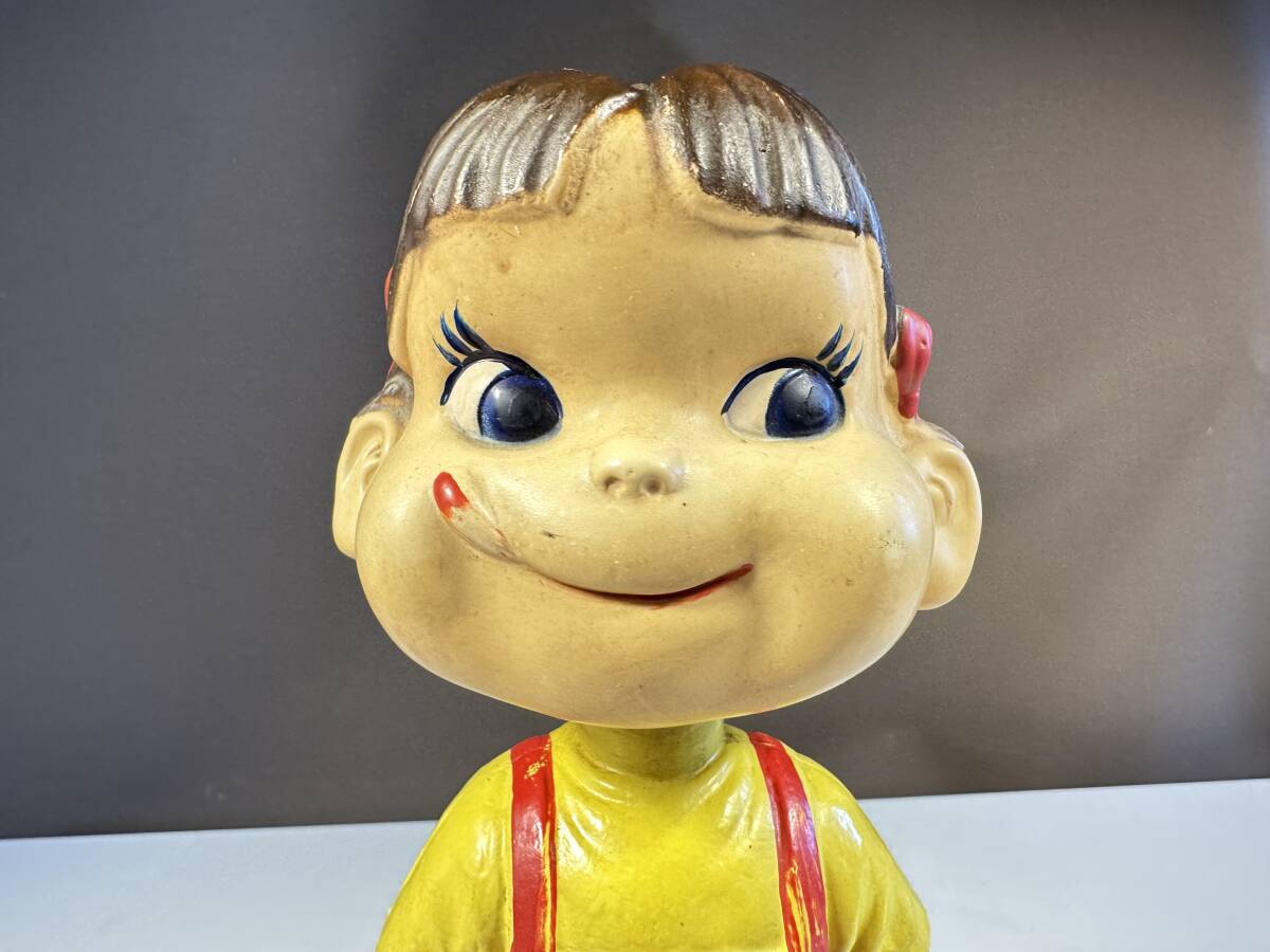 中古】古い セルロイド ペコちゃん人形 不二家 ペコちゃん 首振り人形