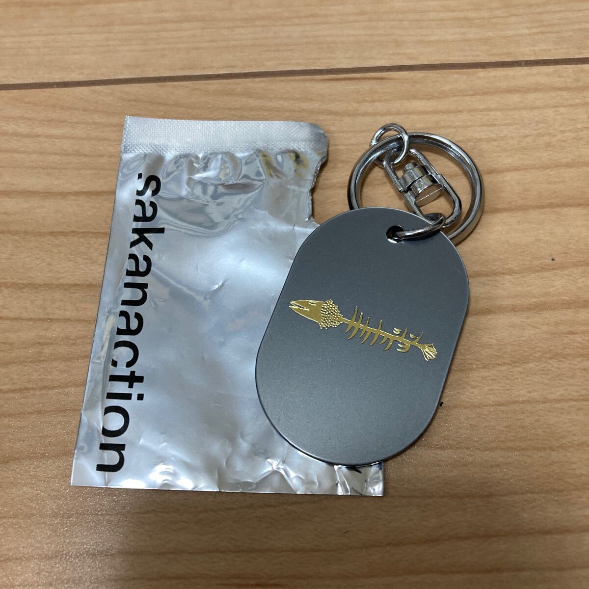 sakanaction　サカナクション　オーバル キーホルダー　セット Amazon.co.jp: サカナクション オーバルキーホルダー セット