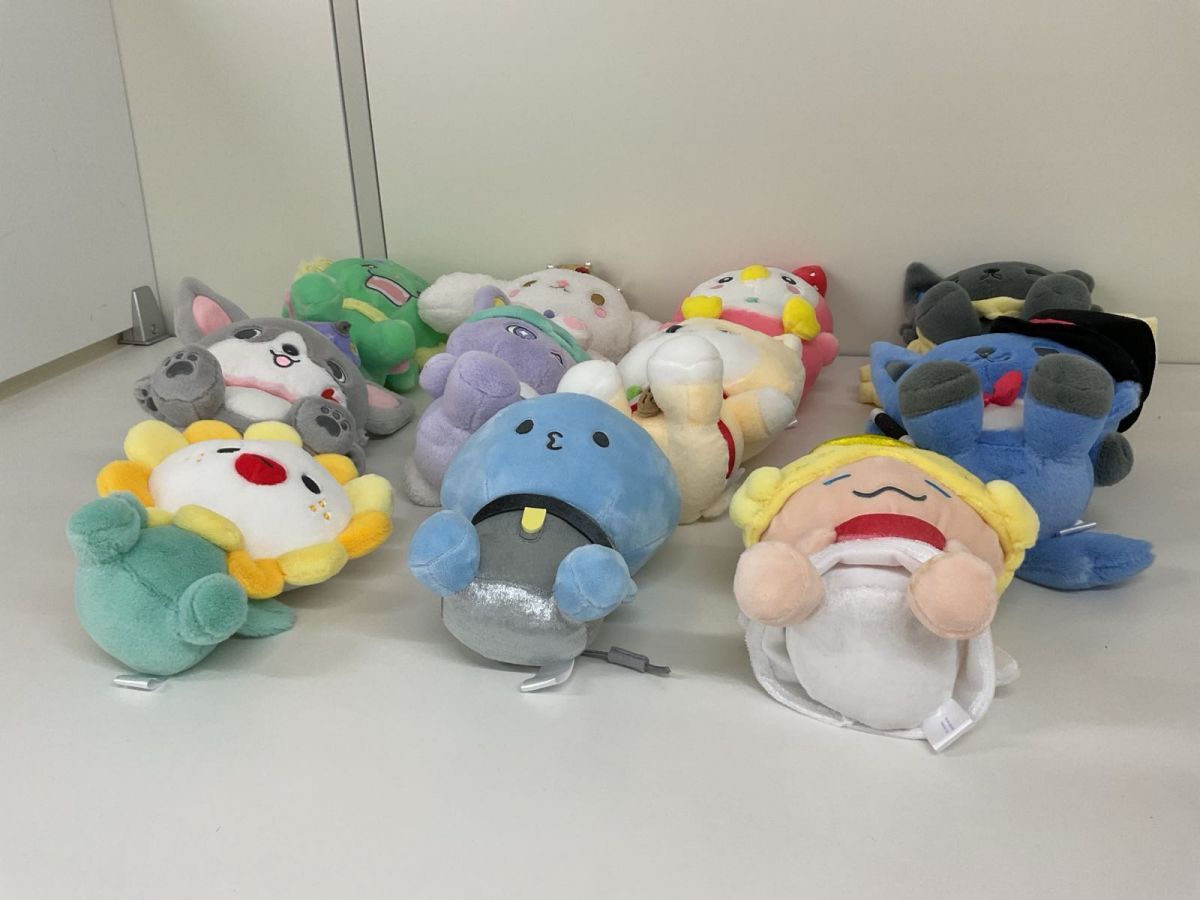 井上直久　めげゾウ　ぬいぐるみ 美品！！未使用品 タグ付き 井上直久 めげゾウ ぬいぐるみ 希少