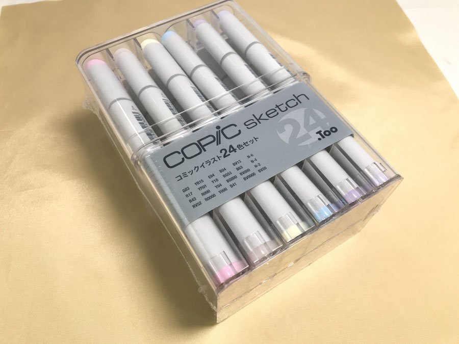 新品】【未使用】コピック スケッチ 72色 ワイヤースタンド付□COPIC