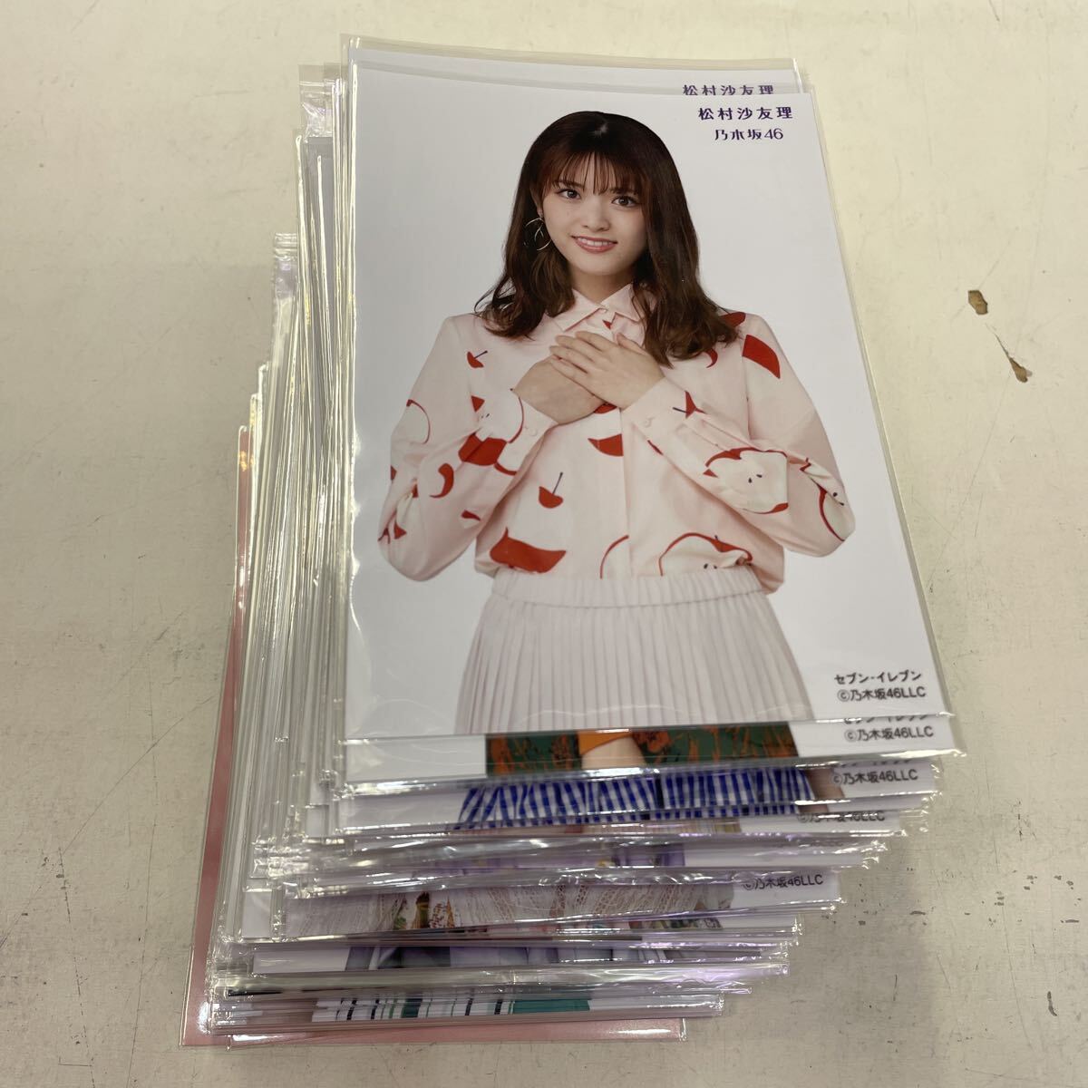 乃木坂46 松村沙友理 高画質 厳選 水着 グラビア L判写真26枚 掲載他丸
