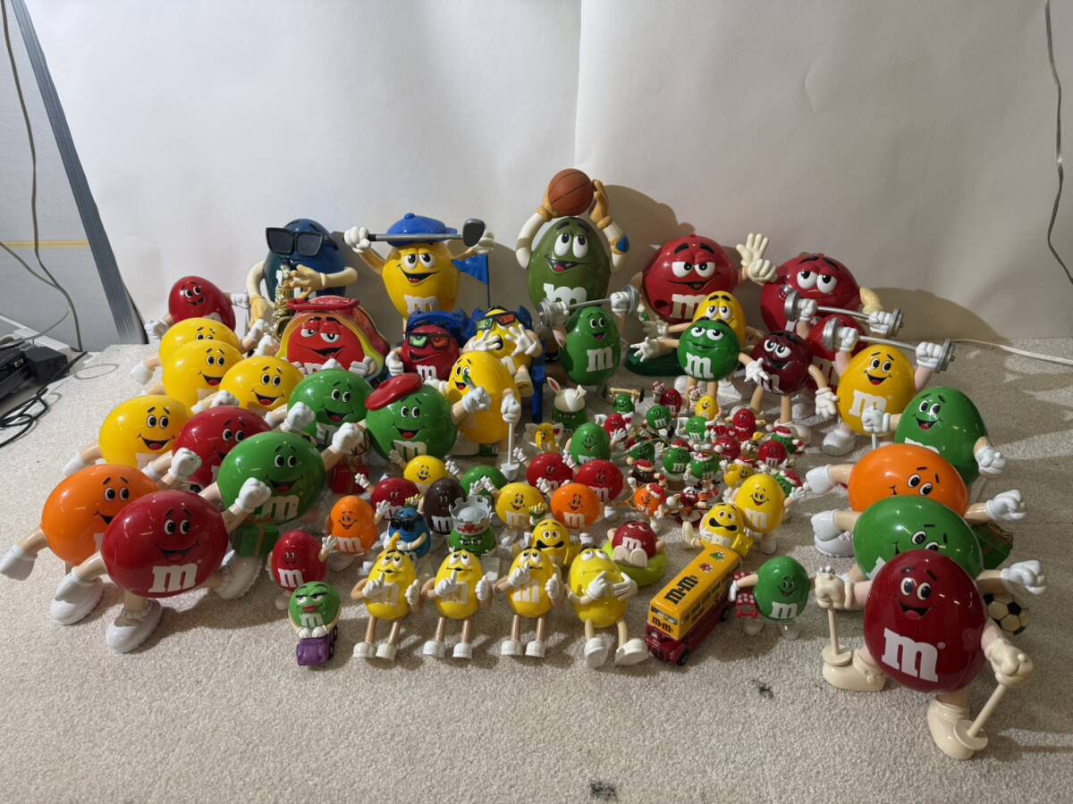 新品】m&m's エムアンドエムズ（スポーツキャンディディスペンサー）4