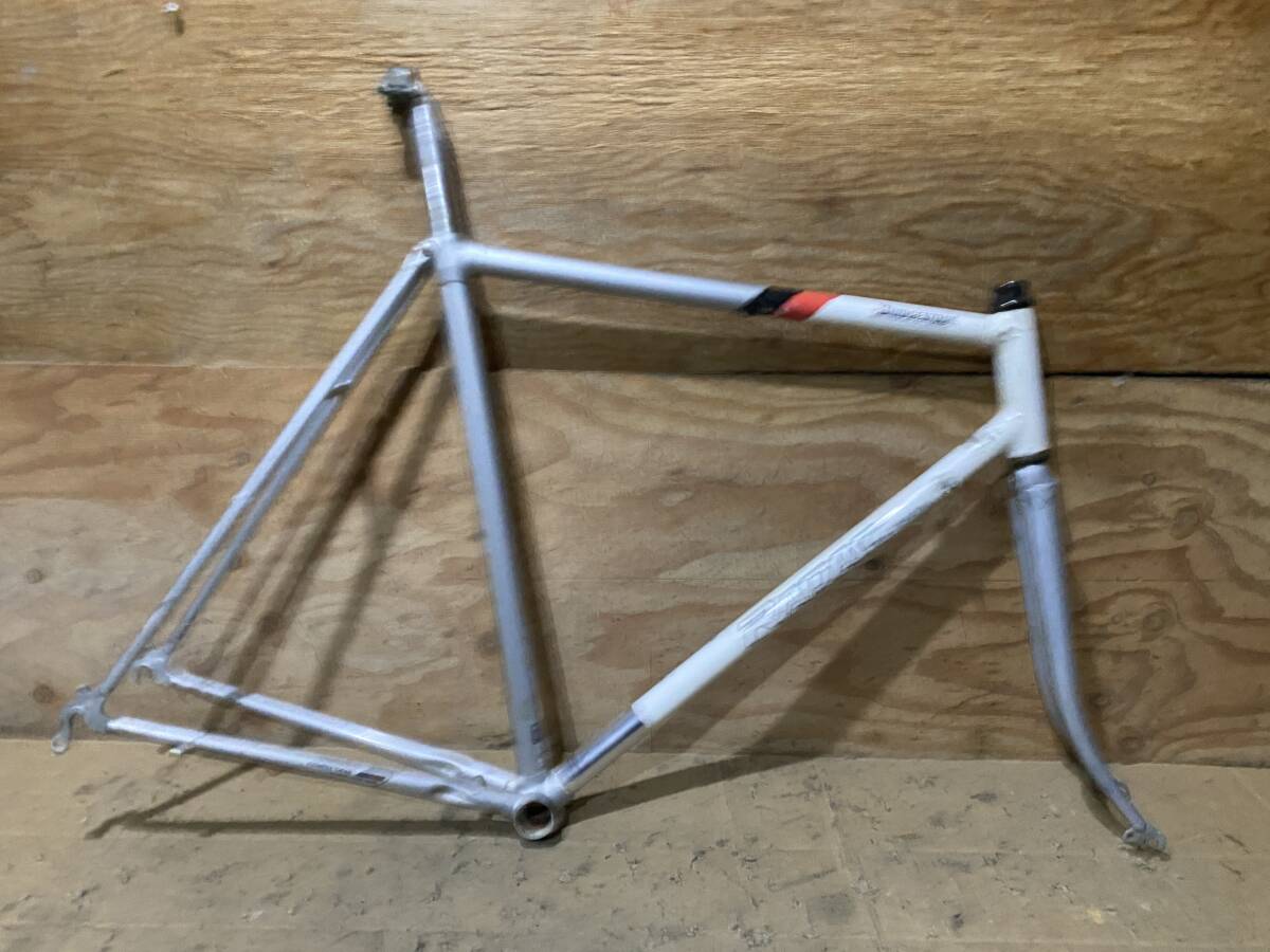 全体的に状態が悪い】BRIDGESTONE MUD ROCK S WILD WEST 26インチMTB 