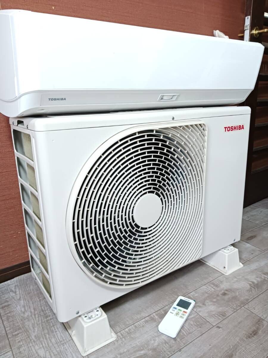 中古】東芝ルームエアコンディショナ RAS-E221E1R 2013年製 1円～の 