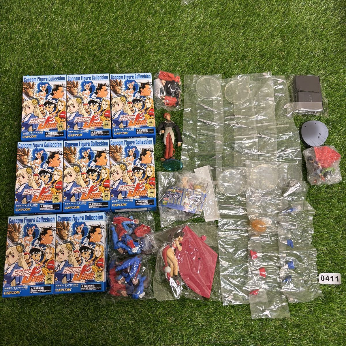 台座未開封・未使用品 】私立ジャスティス学園 カプコンフィギュア