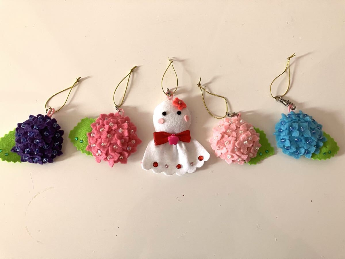新品】ハンドメイド フェルト◎秋◎オーナメント◎森の動物さん◎くま 