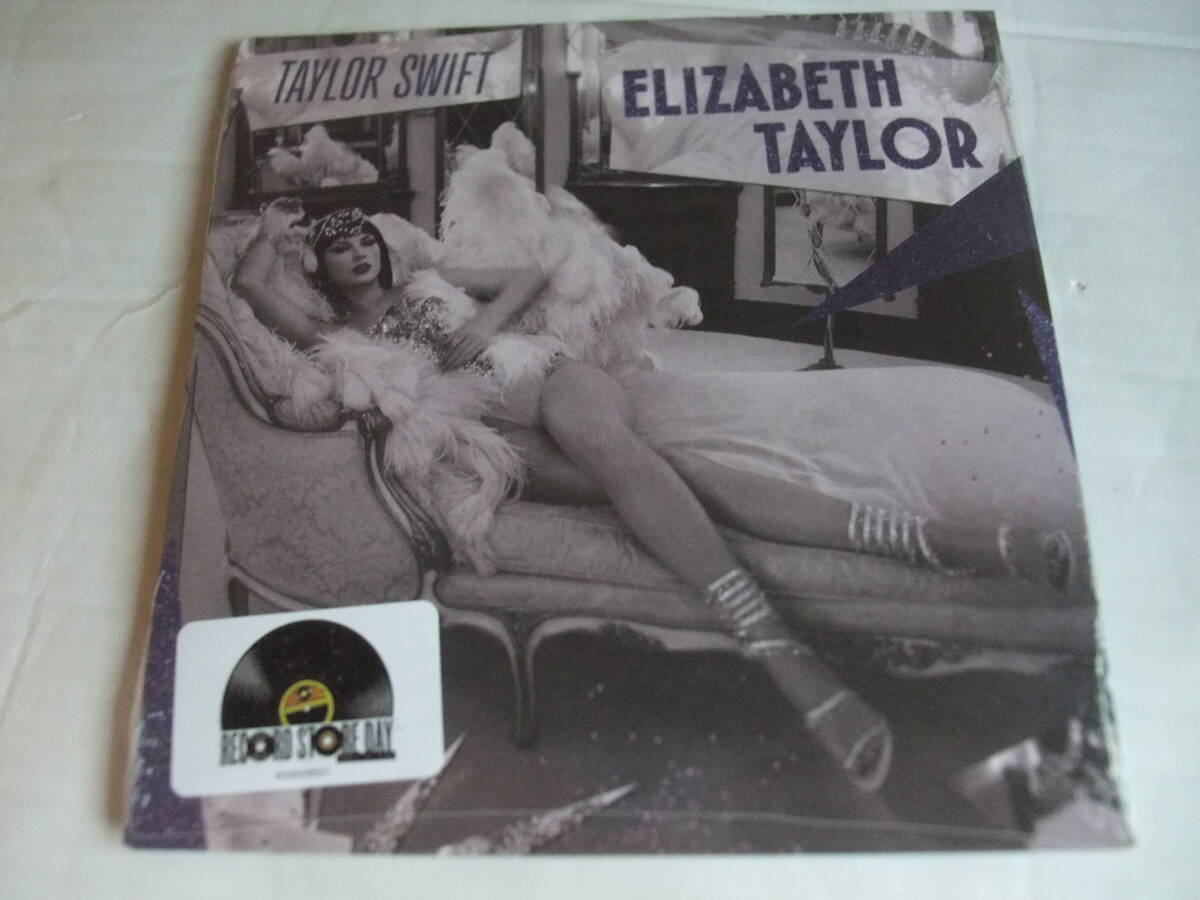 未使用】テイラースウィフト…直筆サイン入り2Lサイズ写真…Taylor Swift
