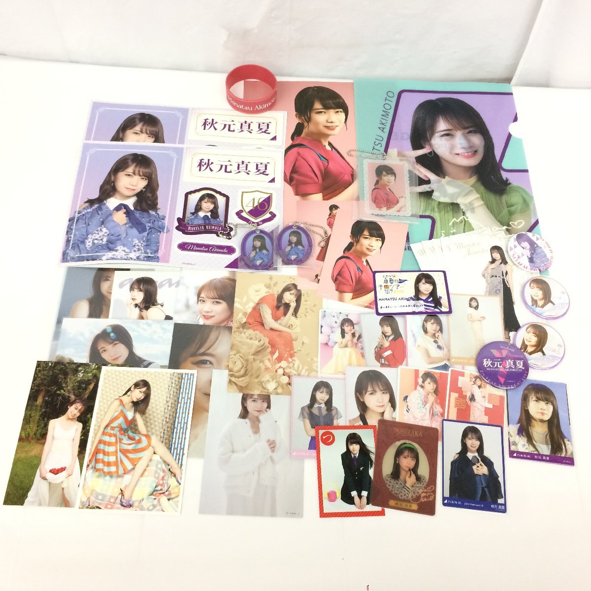 乃木坂46 秋元真夏 クオカ応募券2枚とサイン入りチェキ応募券3枚の落札