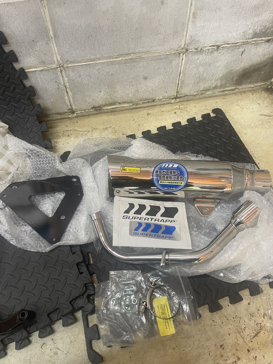 中古】SUZUKI スカイウェイブ250/400 GIVI製 ロングスクリーンCJ43A 中古】SUZUKI スカイウェイブ250/400 GIVI製 ロングスクリーンCJ43A