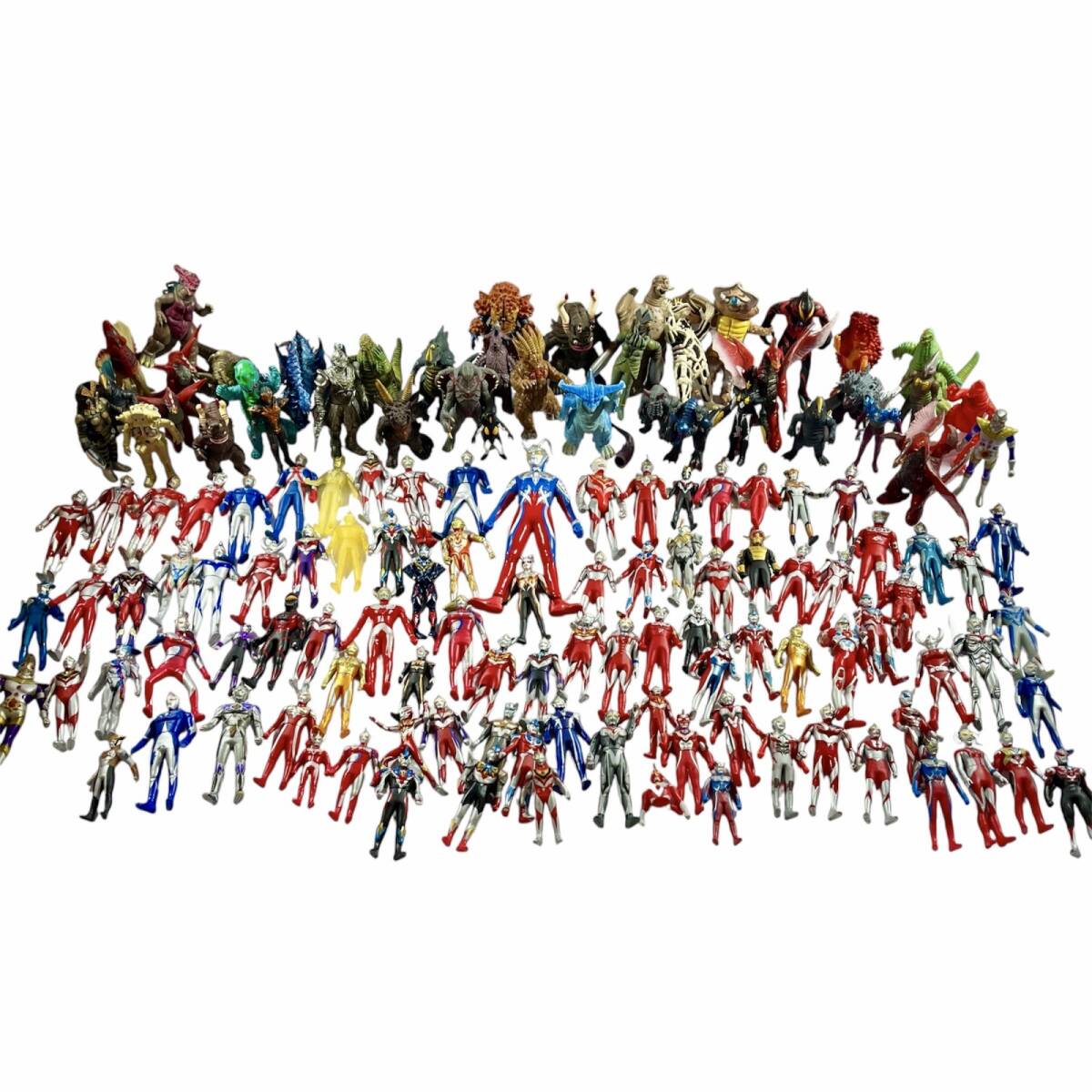 新品】リペイント 完成品 ウルトラセブンアックス ウルトラマンゼロ