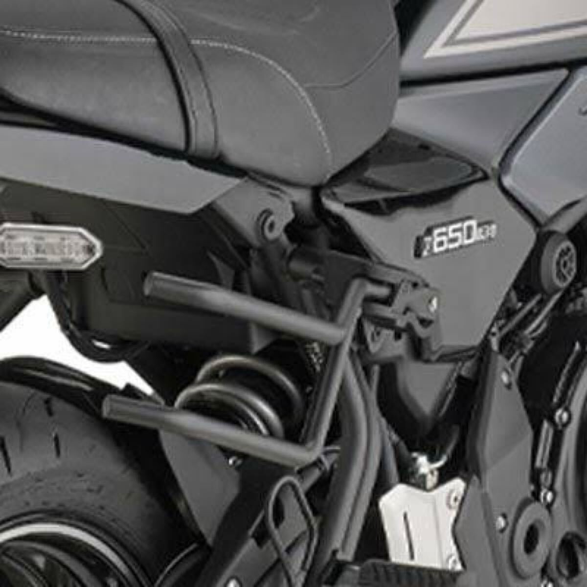 ZX-14R外 GIVI (ジビ) バイク用 サイドバッグサポート ZX14R TE4106