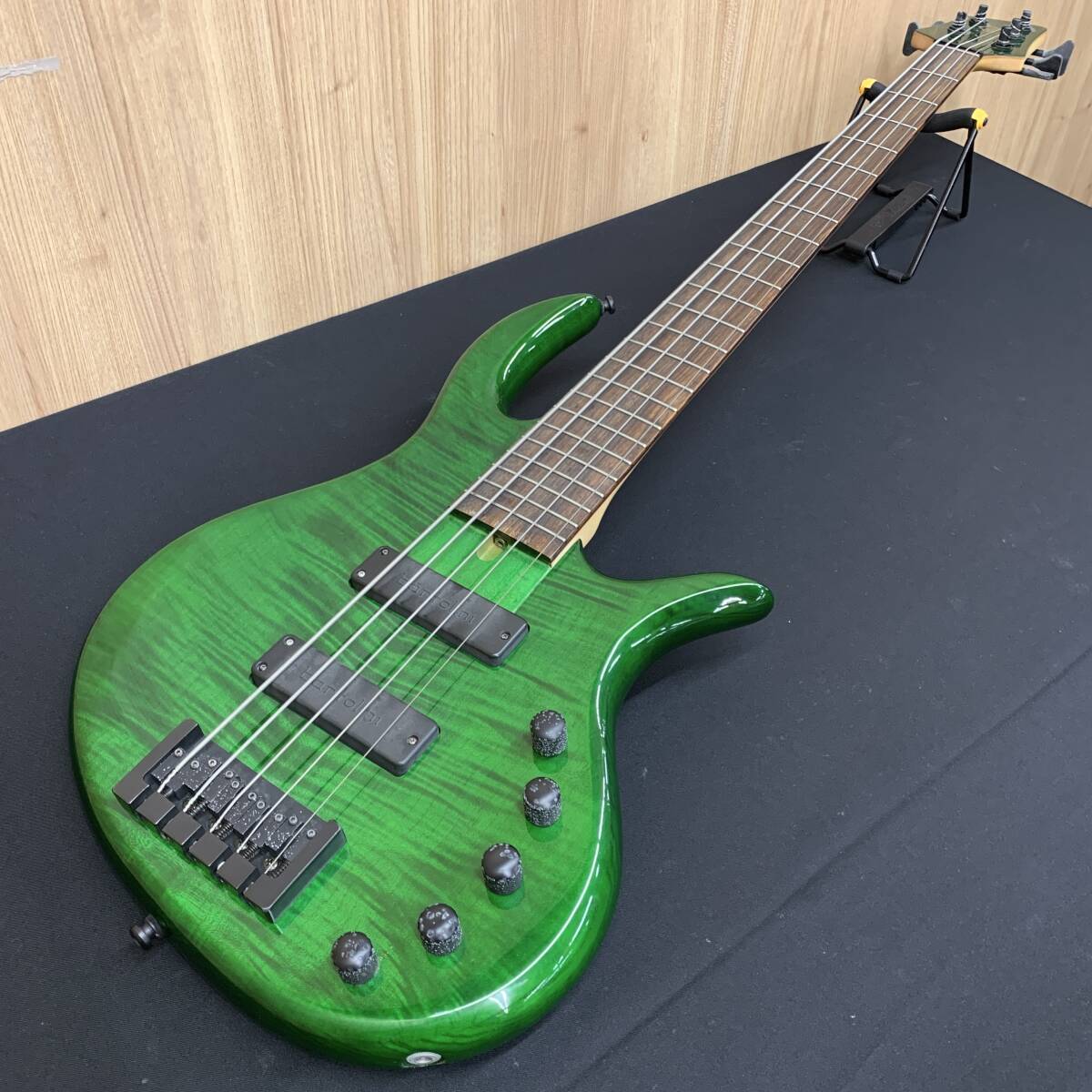 中古】Moon JJ-5 PINK Order Color 五弦ベース ピンク マッチング