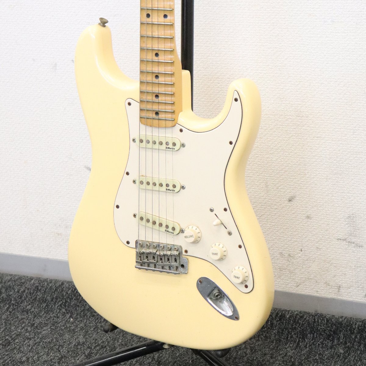 Fender JAPAN ストラトキャスター イングヴェイタイプスキャロップ E