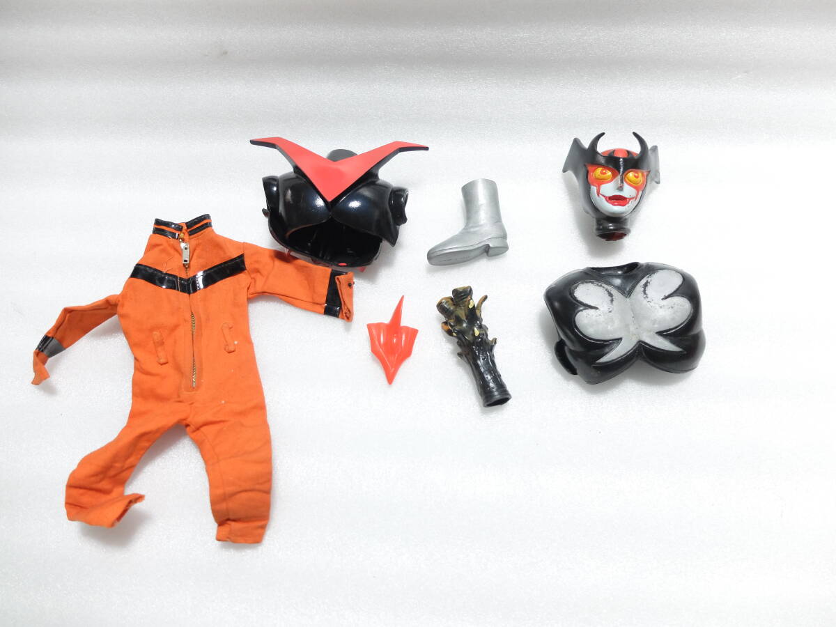 【貴重】変身サイボーグ本体＋ウルトラマンコス＋マジンガーZコス＋おまけ部品 旧タカラ 変身サイボーグ「デビルマン」「マジンガーZ」検 ミクロマン