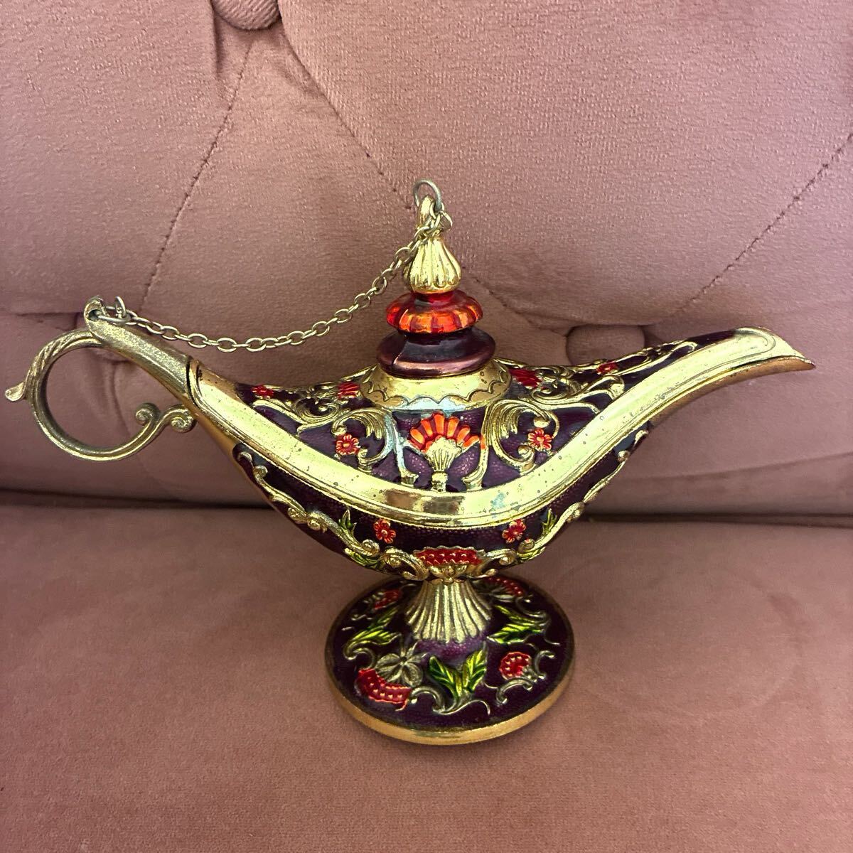 新品】アラジン 魔法のランプ レプリカ 置物 ランプの魔人 中空 