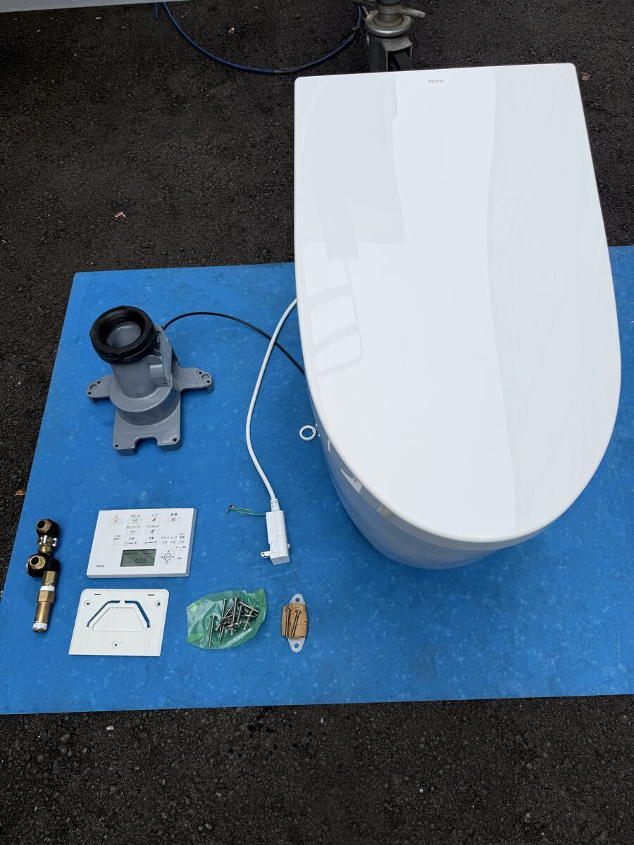 TOTO タンクレストイレ☆ ネオレスト D1☆ ウォシュレット一体形便器 