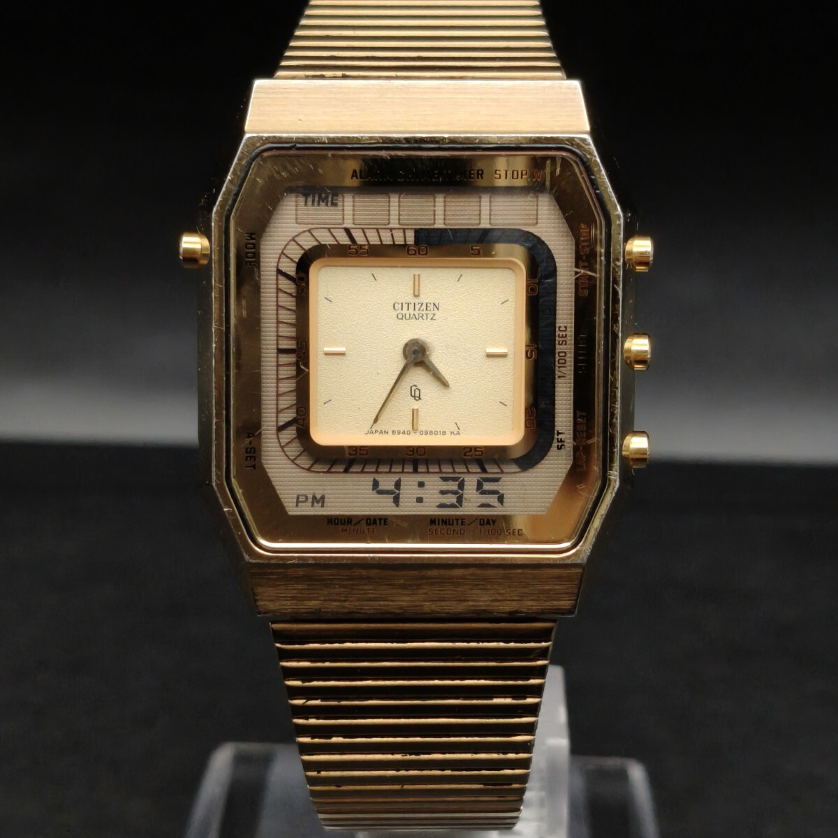 中古】☆絶版品☆激レア!!CITIZEN シチズン デジアナ ランサー 金色