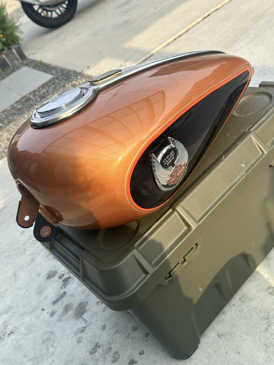必見☆カスタムペイント 純正スポーツスタータンク 12.5L