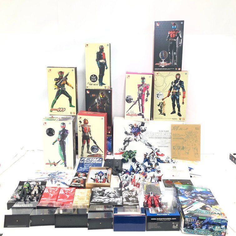 新品】仮面ライダーオーズ ダイキャスト製セルメダルスイング レア