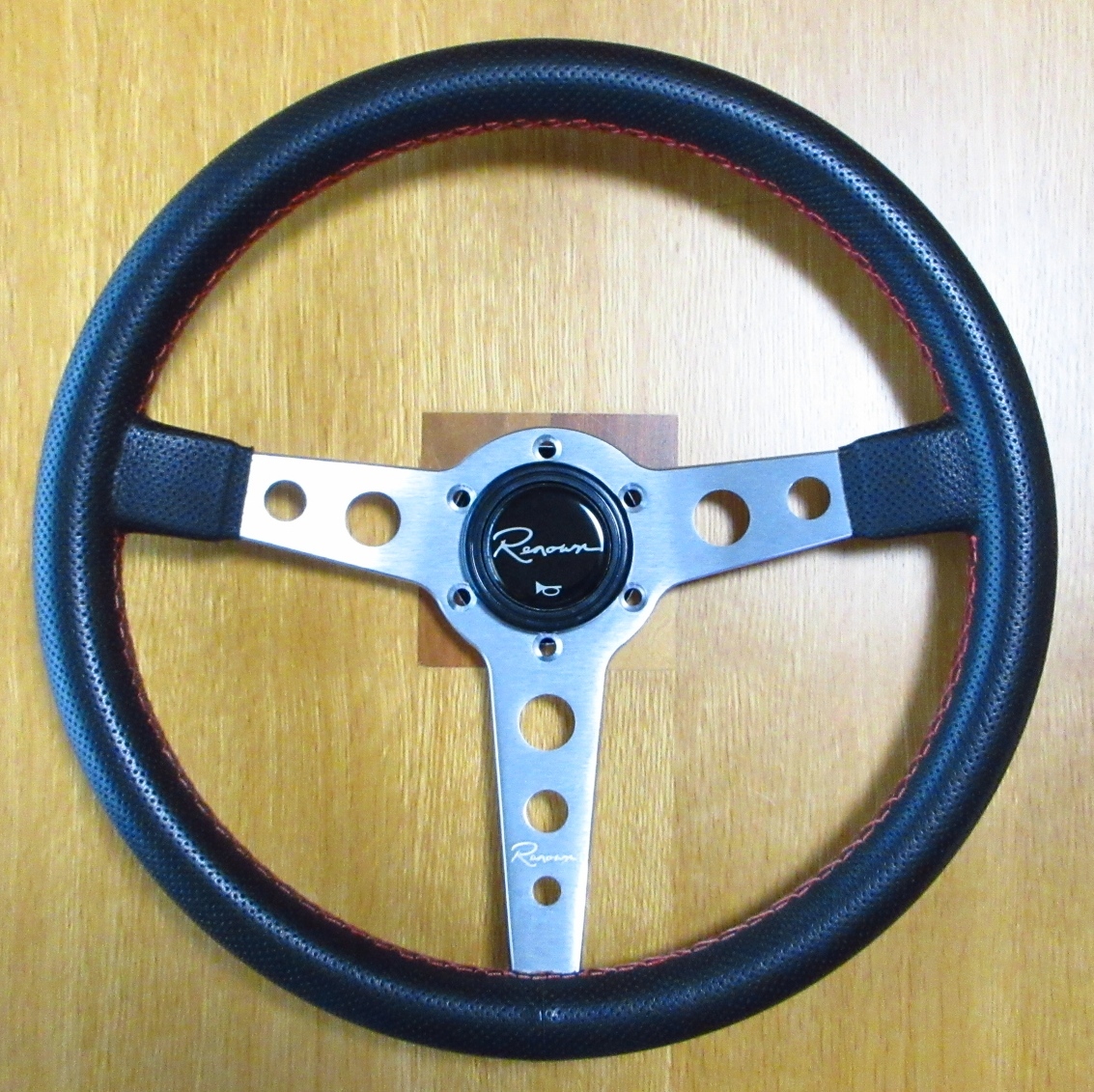 新品】NRG 32ΦPilota serise ステアリング 白 usdm jdm stance