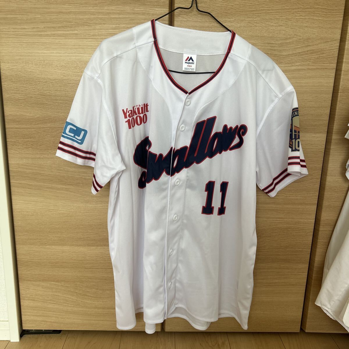 東京ヤクルトスワローズ 山田哲人 国鉄スワローズ復刻ユニフォーム 新品】非売品！東京ヤクルトスワローズ 山田哲人 数量限定 国鉄