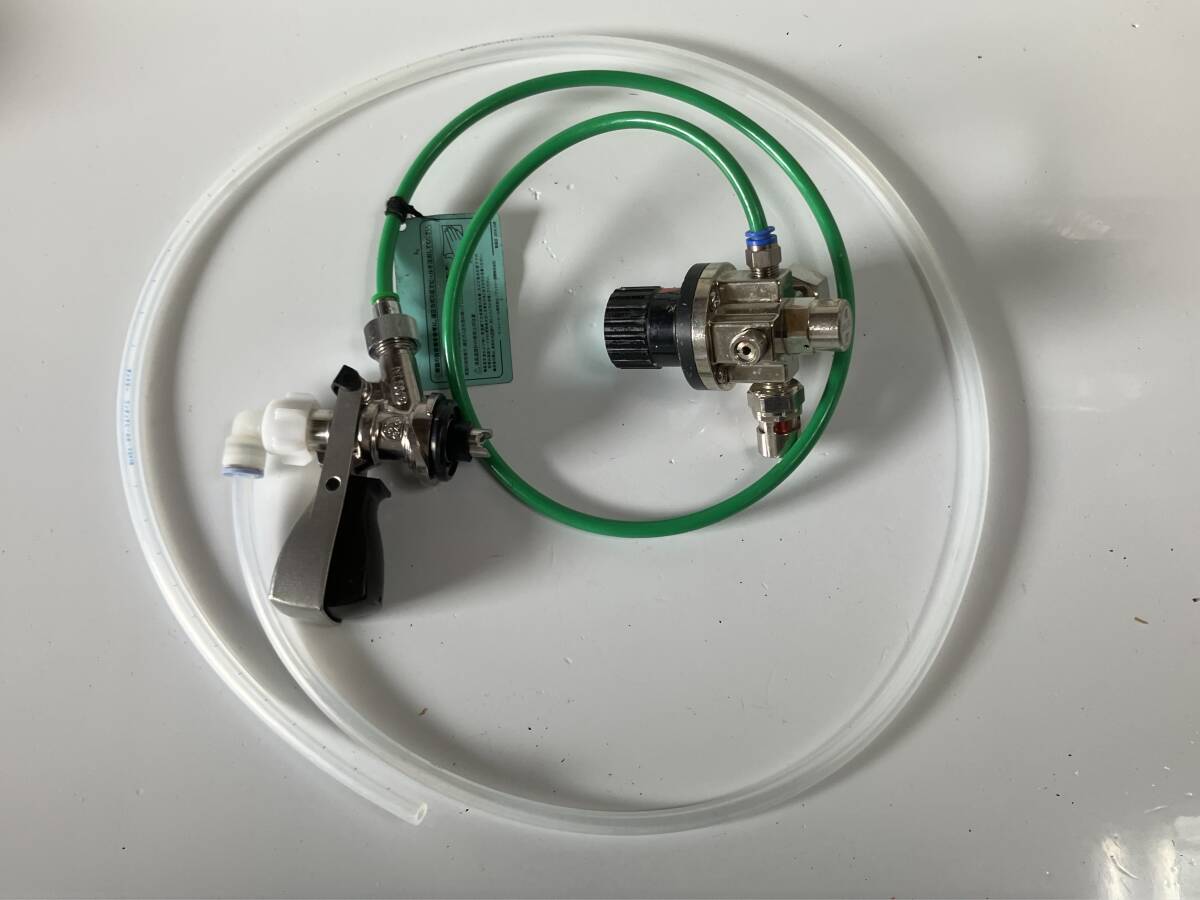 新品】☆ビールサーバーミニガス減圧弁(5／8X18UNF 8φホース