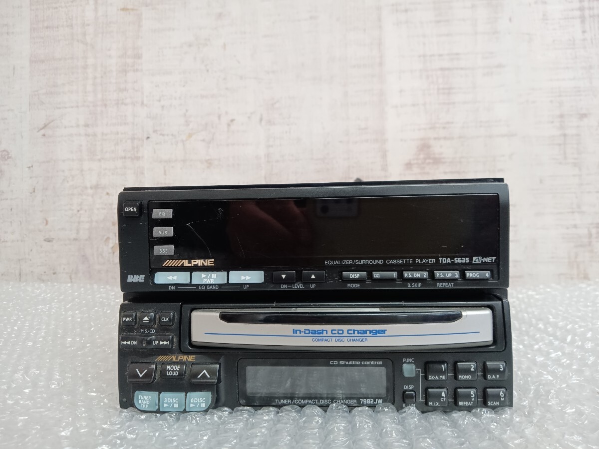 中古】ALPINE 3連奏インダッシュCDチェンジャー内蔵 カセット