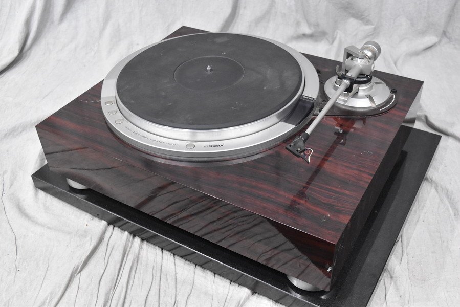 中古】Victor DC-1100 動作品 リモコン＆レコードプレーヤー付き