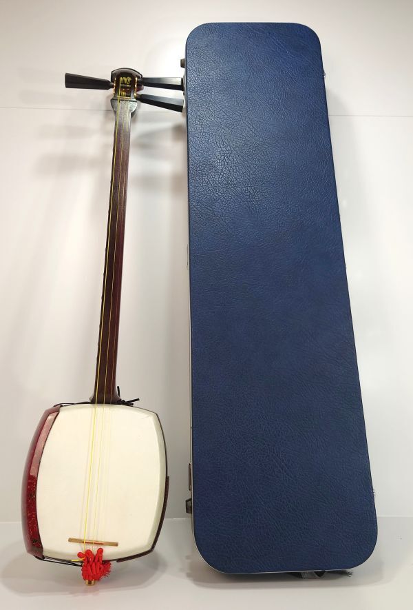 美品 津軽三味線 太棹 紅木 二本溝 べっ甲 バチ 駒 ケース 和楽器 美品 津軽三味線 太棹 紅木 二本溝 べっ甲 バチ 駒 ケース 和楽器 Yahoo!