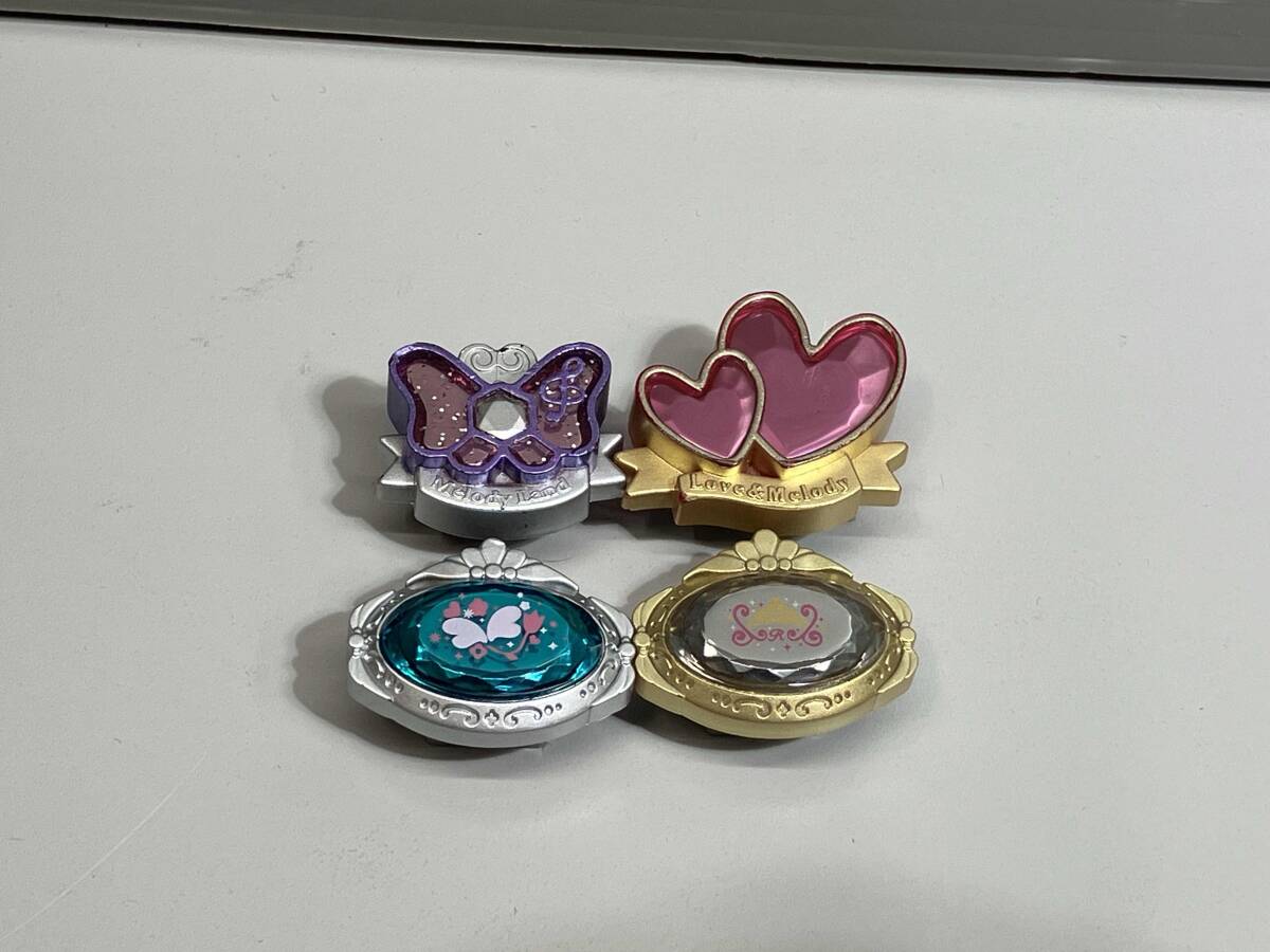 たまごっちピース+たまデコピアス メロディランドセット 中古の落札