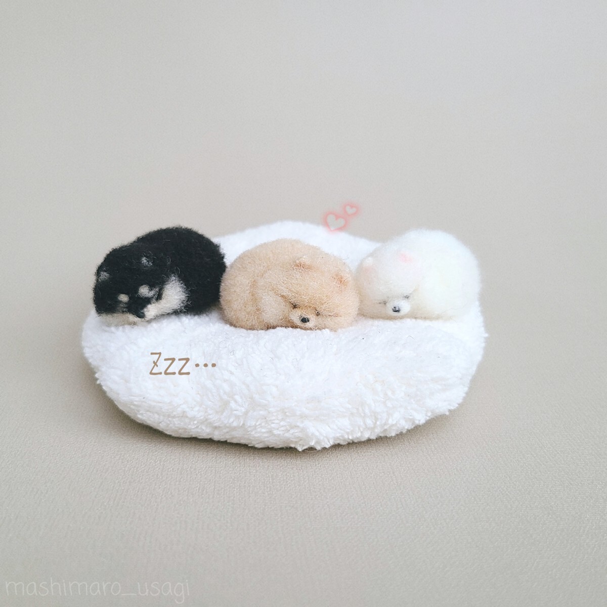 新品】☆お昼寝ポメちゃん②☆羊毛フェルト☆犬☆ポメラニアン☆ポメ