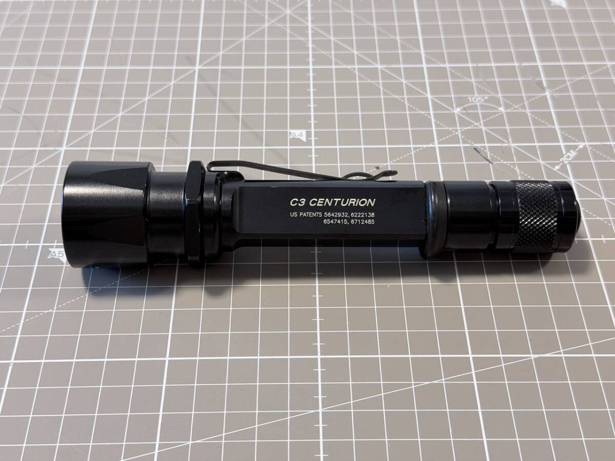 実物 SUREFIRE M2 CENTURION STRIDERモデル S.O.E専用ポーチ付きの落札