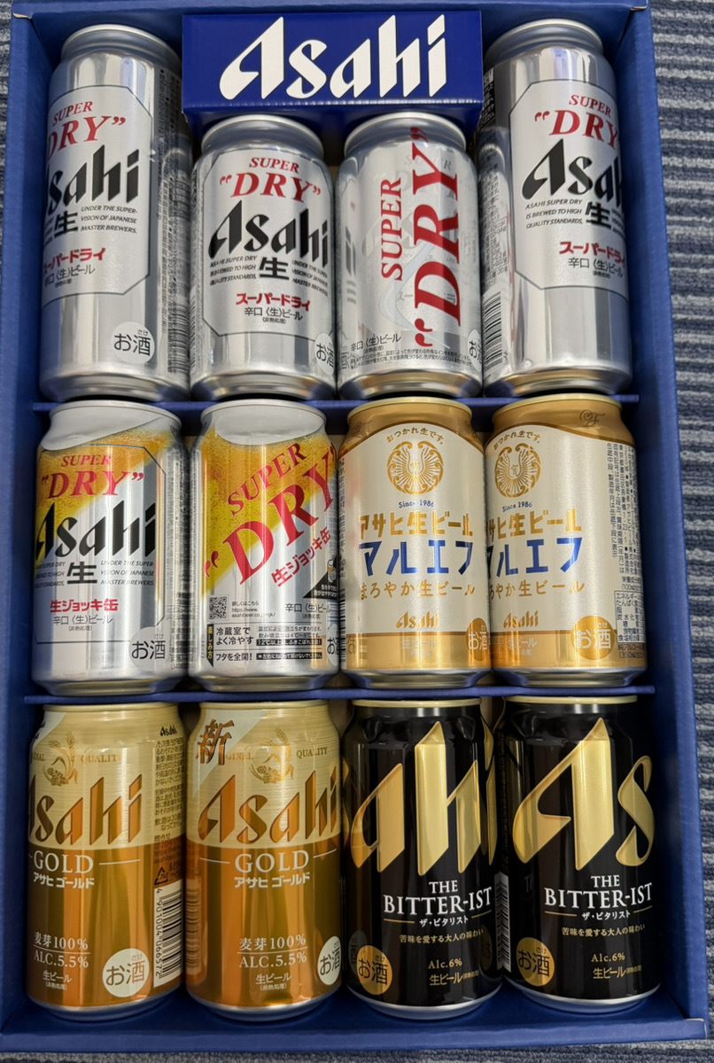 4枚 昭和レトロ ポスター 高倉健～アサヒビール 朝丘雪路～白鶴 香山