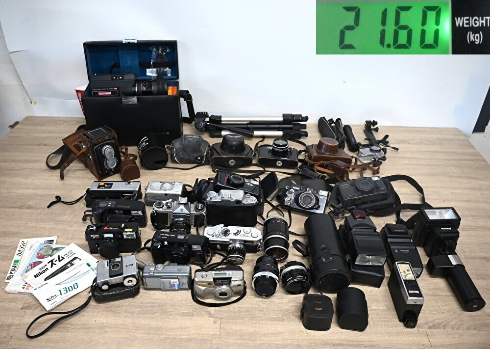 中古 MINOLTA α 3xi カメラ Victor GX-S11 ビデオカメラ 2点 まとめ