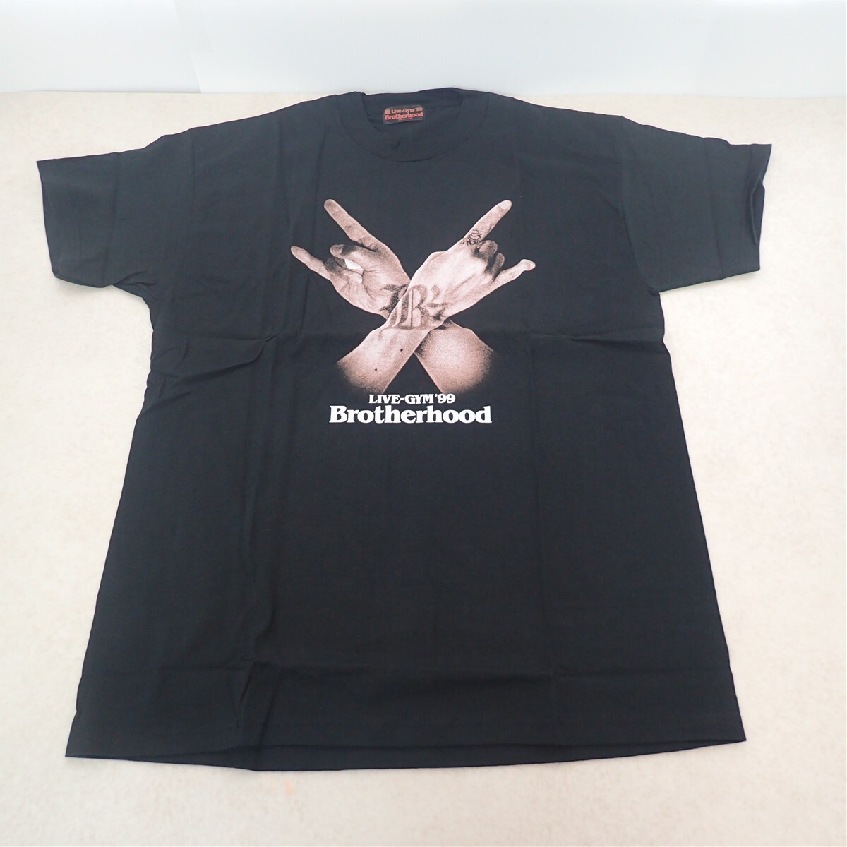 新品】○ B'z 「Brotherhood」 告知 ポスター B2 松本孝弘 稲葉浩志の